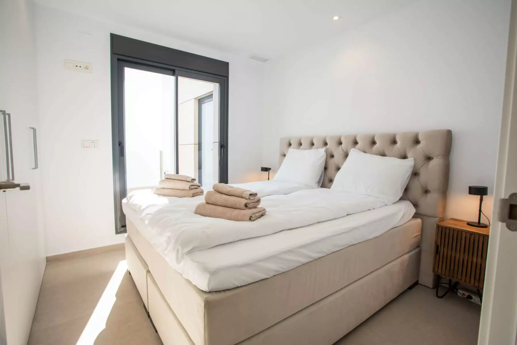 3-bedroom Detached Villa In Dolores, Spain (150 M²)
