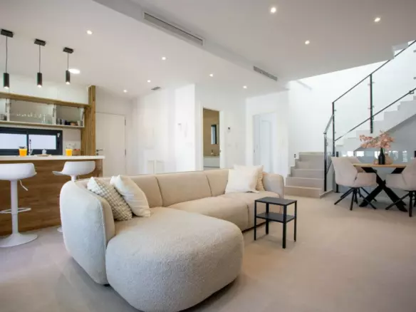 3-bedroom Detached Villa In Dolores, Spain (150 M²)