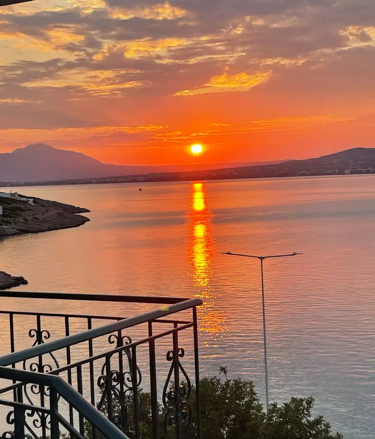 2-bedroom Detached House In Salamina, Greece (95 M²)