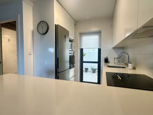 3-bedroom Townhouse In Villamartin, Spain (175 M²)