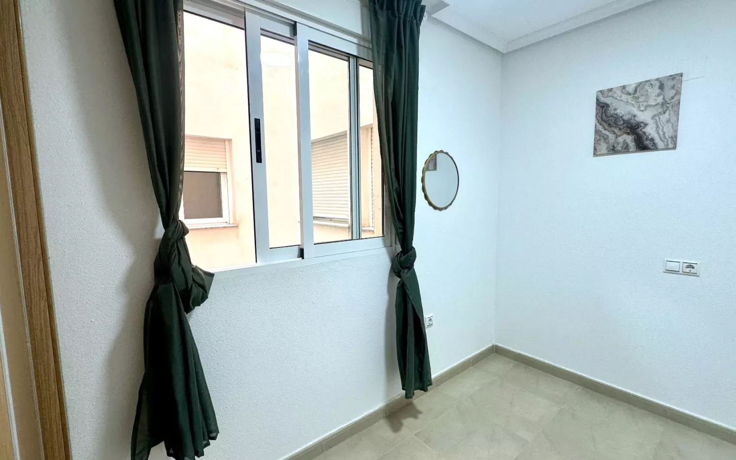3-bedroom Apartment In Torrevieja, Spain (98 M²)