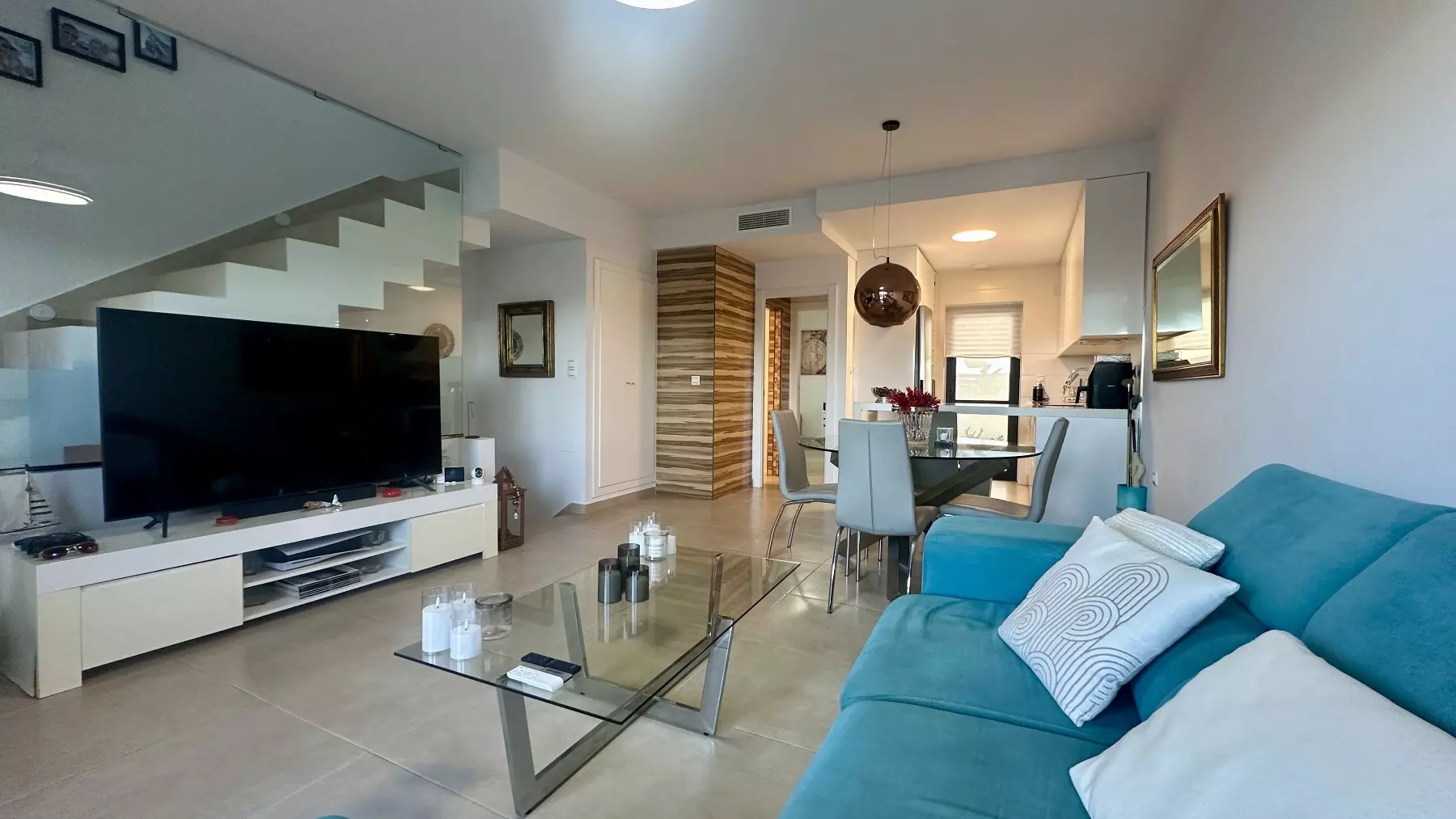 p-ba4d21e56872a1ce-3e6537 3-bedroom Townhouse In Villamartin, Spain (175 M²)