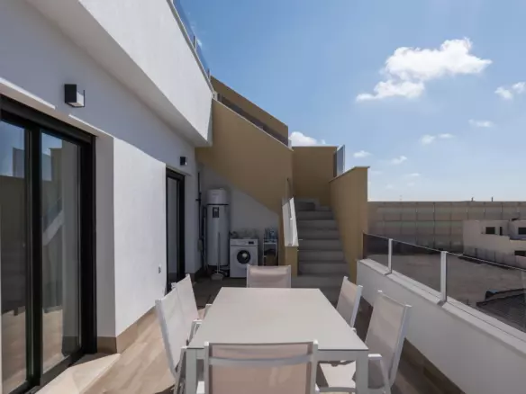 2-bedroom Property In Pilar De La Horadada, Spain (70 M²)