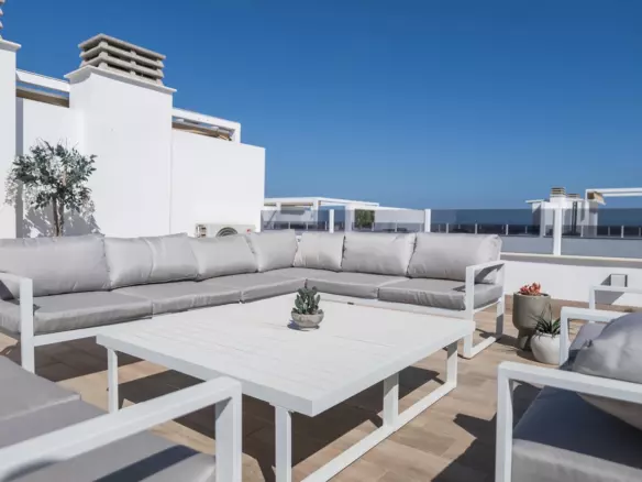2-bedroom Property In Pilar De La Horadada, Spain (70 M²)