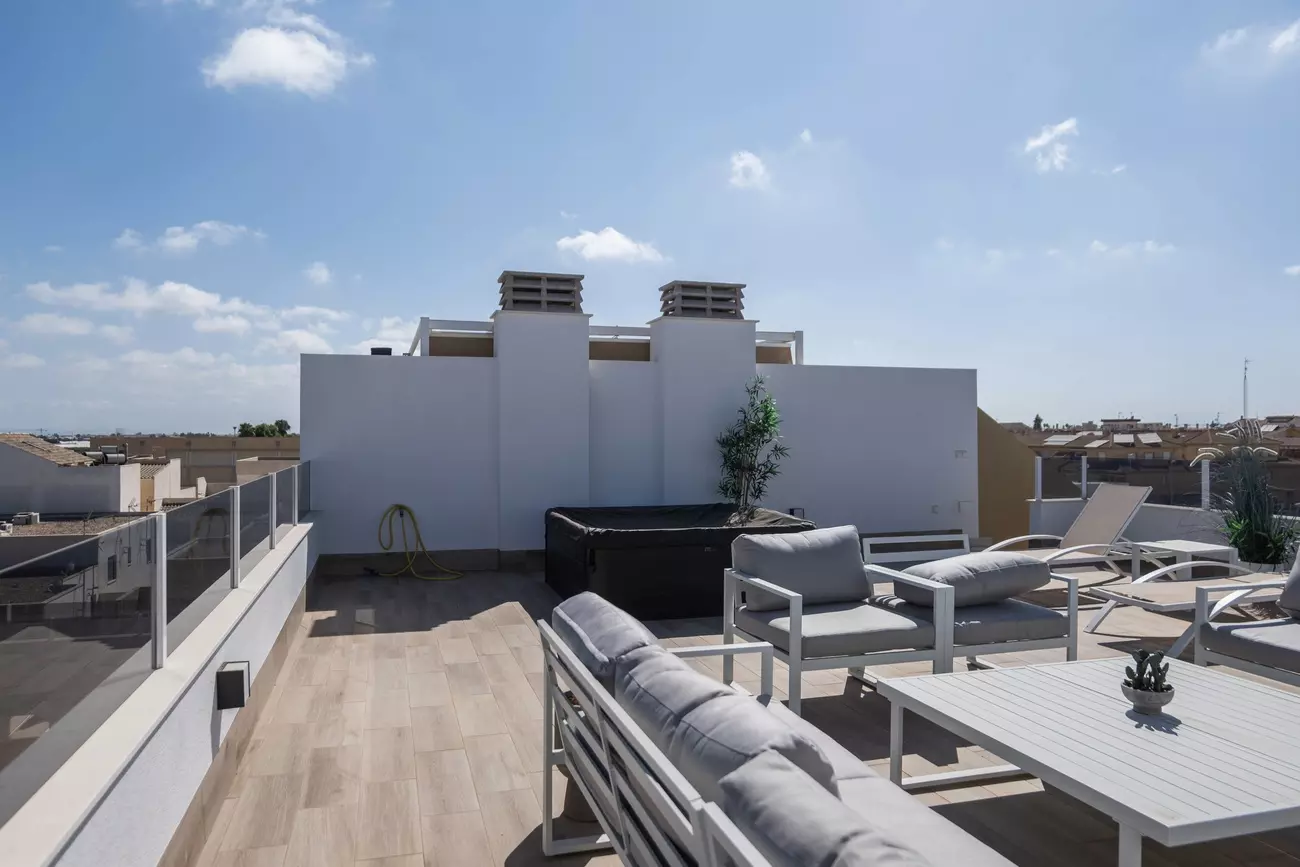 2-bedroom Property In Pilar De La Horadada, Spain (70 M²)