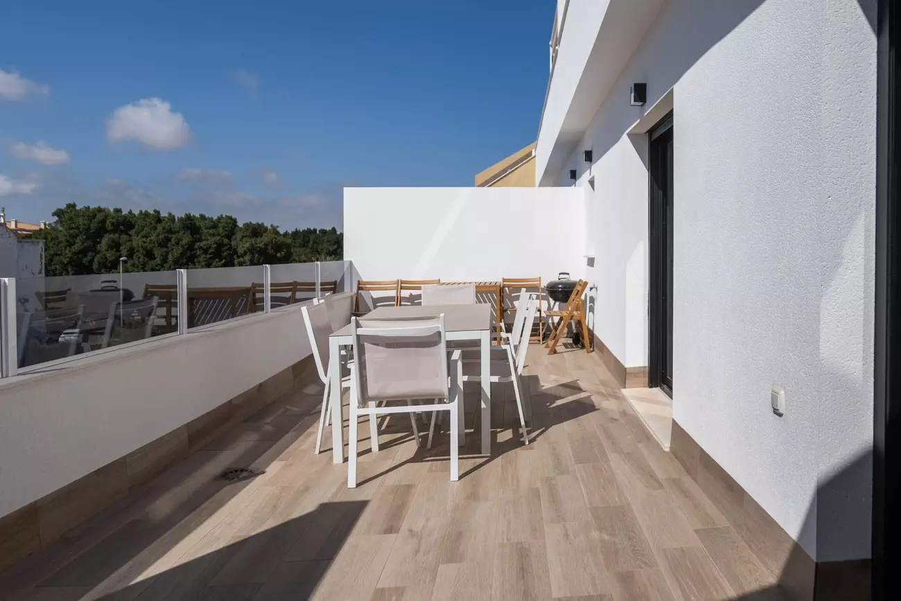 2-bedroom Property In Pilar De La Horadada, Spain (70 M²)