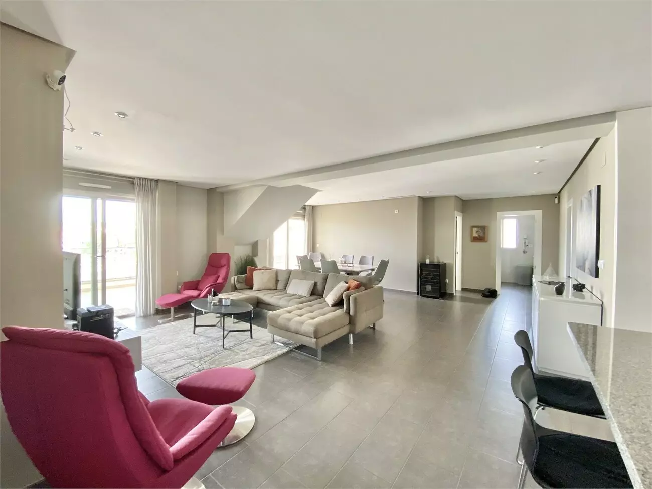 4-bedroom Property In Villamartin, Spain (128 M²)