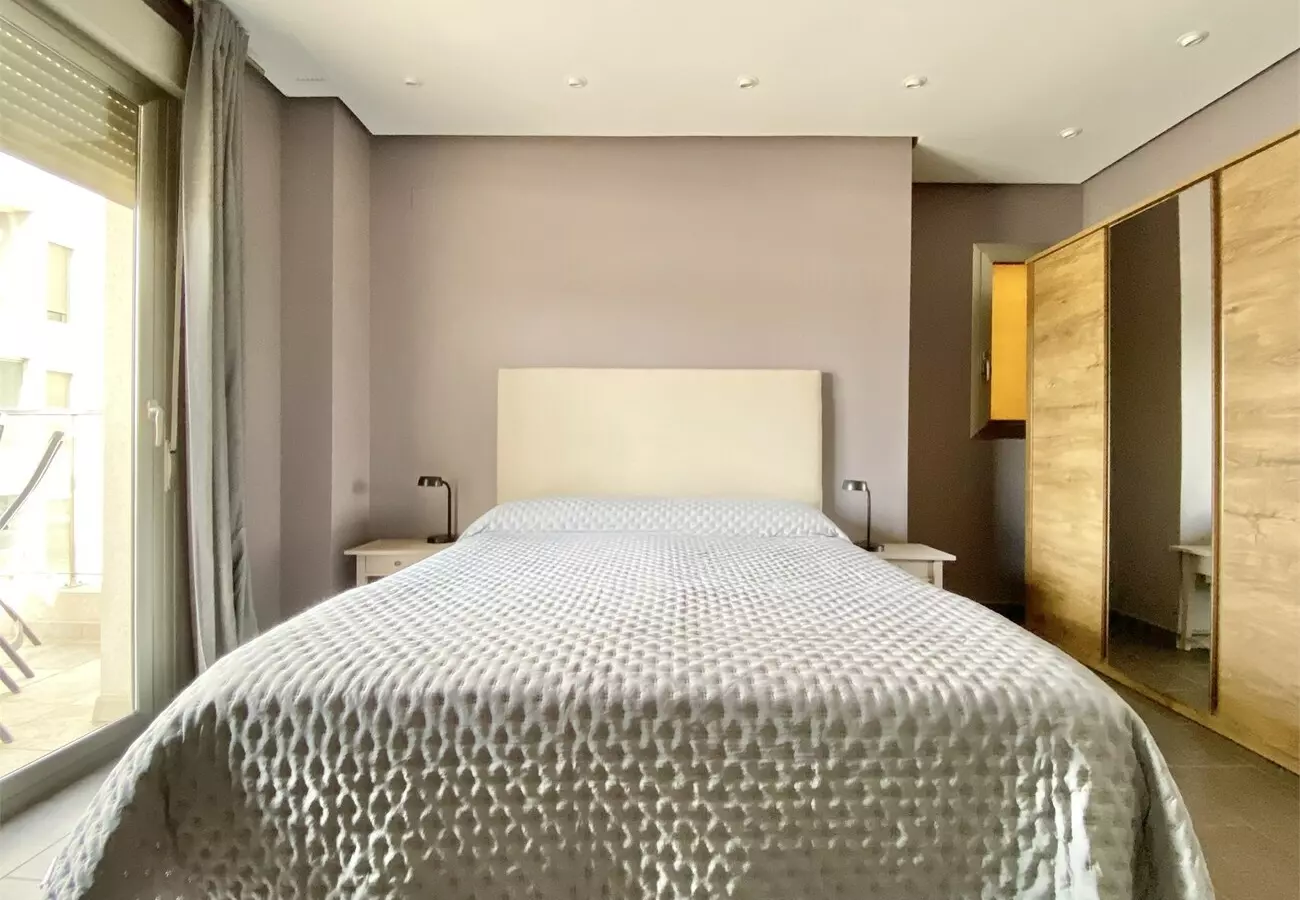 4-bedroom Property In Villamartin, Spain (128 M²)