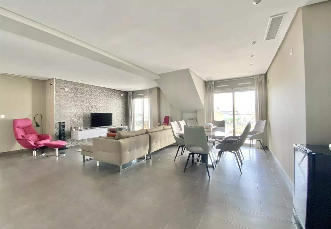 4-bedroom Property In Villamartin, Spain (128 M²)
