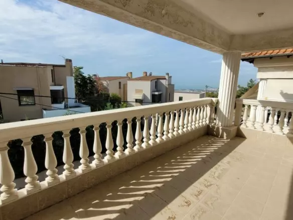 6-bedroom Detached House In Panorama, Greece (271 M²)