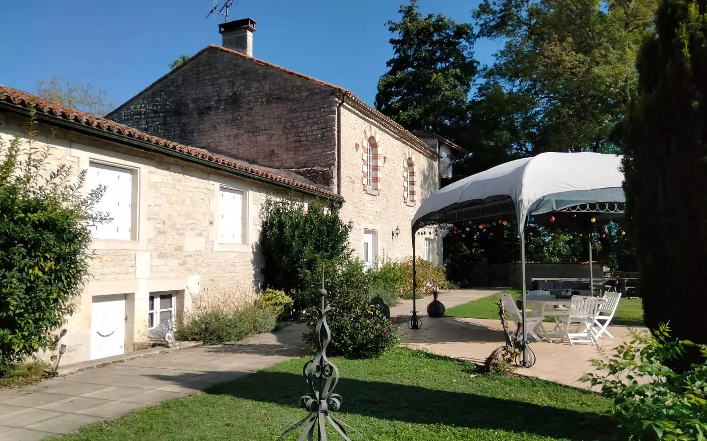 2-bedroom Mill In Luxe, France (336 M²)
