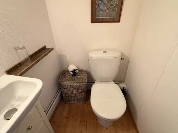 3-bedroom House In Saint-aigulin, France (109 M²)