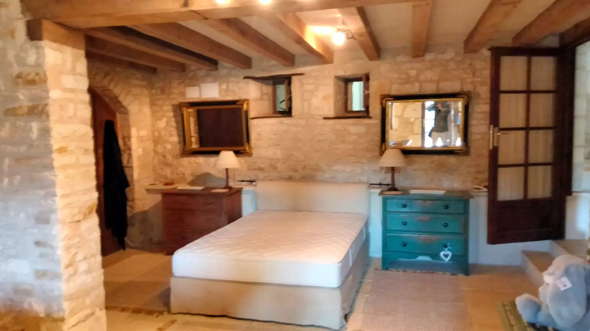 property_image_1bbpwde34n_20261014060652-c2ea13 4-bedroom Country House In Saint-ciers-sur-bonnieure, France (269 M²)
