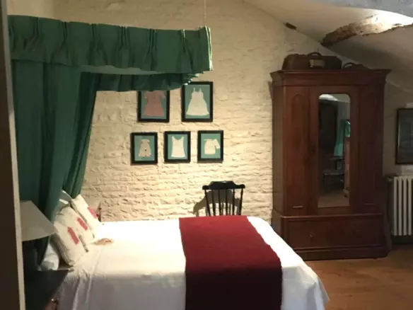4-bedroom Country House In Saint-ciers-sur-bonnieure, France (269 M²)