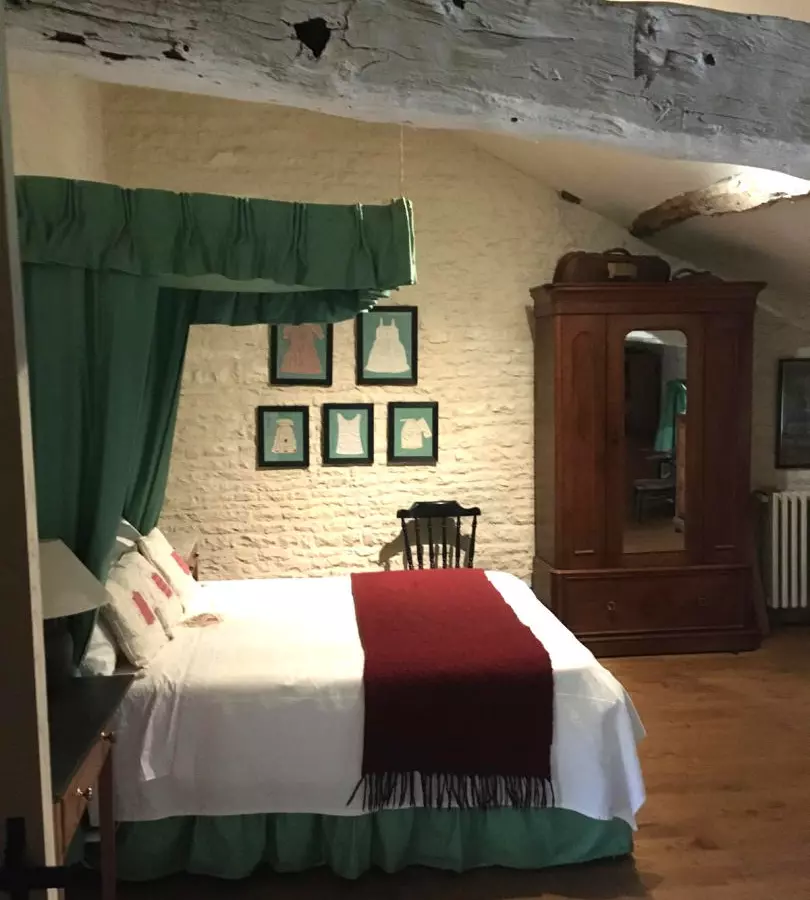 4-bedroom Country House In Saint-ciers-sur-bonnieure, France (269 M²)