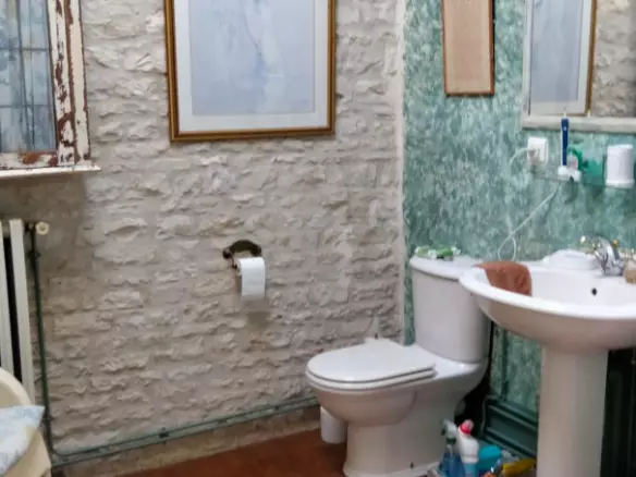 4-bedroom Country House In Saint-ciers-sur-bonnieure, France (269 M²)