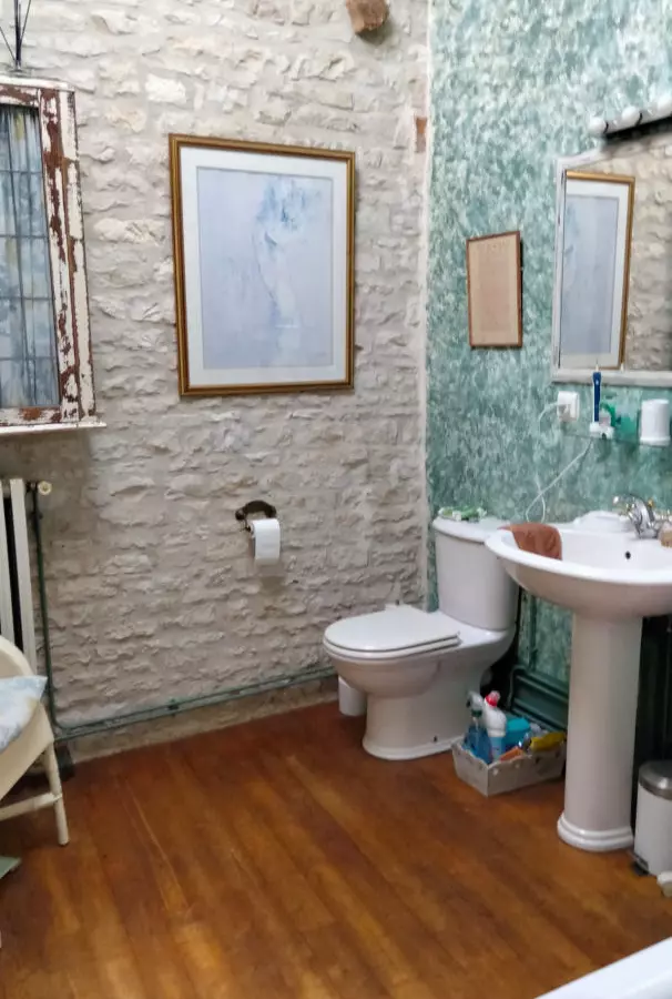 4-bedroom Country House In Saint-ciers-sur-bonnieure, France (269 M²)
