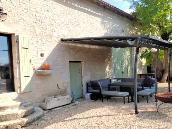4-bedroom Country House In Saint-ciers-sur-bonnieure, France (269 M²)