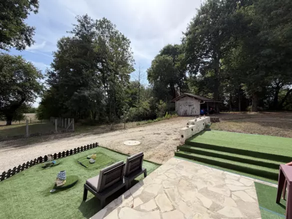 3-bedroom House In Saint-aigulin, France (109 M²)