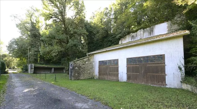 2-bedroom Mill In Luxe, France (336 M²)