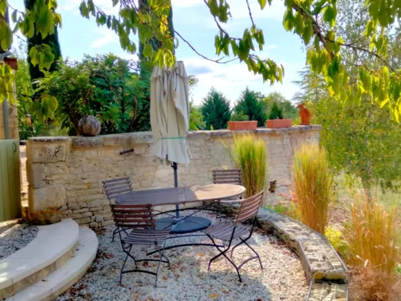 4-bedroom Country House In Saint-ciers-sur-bonnieure, France (269 M²)