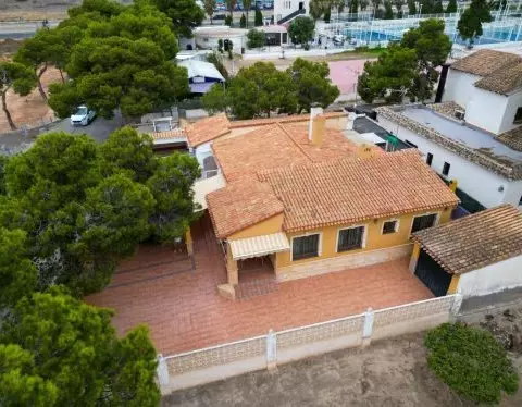 3-bedroom Semi In Orihuela Costa, Spain