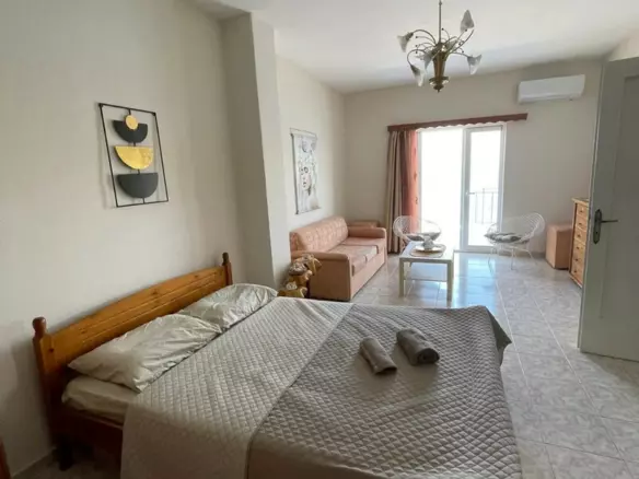 2-bedroom Detached House In Salamina, Greece (95 M²)