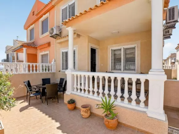 3-bedroom Town House In Torrevieja, Spain (104 M²)