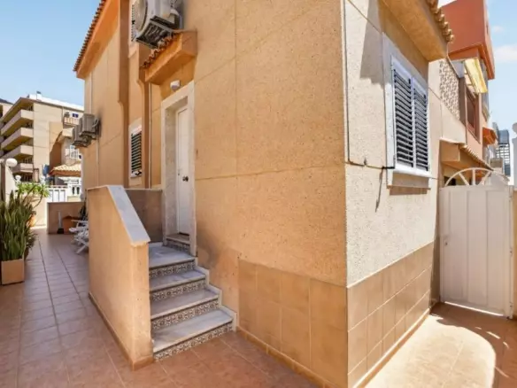 3-bedroom Town House In Torrevieja, Spain (104 M²)