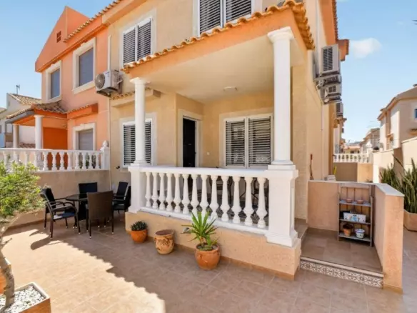 3-bedroom Town House In Torrevieja, Spain (104 M²)