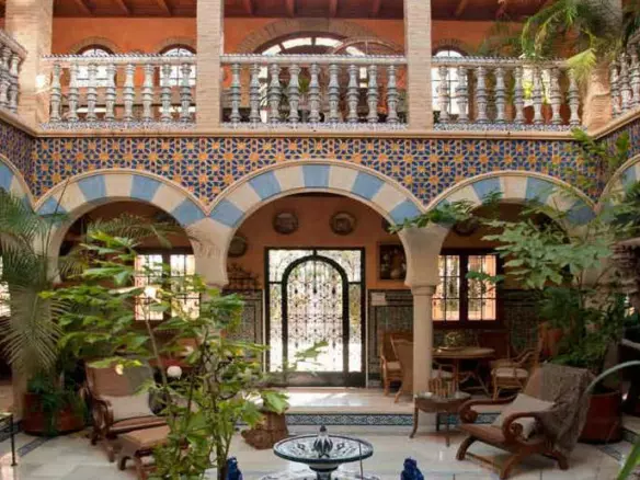 5-bedroom Villa In Villamartin, Spain (642 M²)