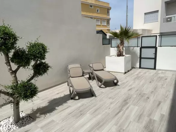 3-bedroom Villa In Benijofar, Spain (133 M²)