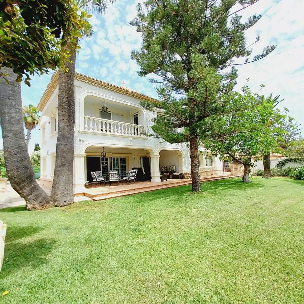 7-bedroom Villa In Orihuela Costa, Spain