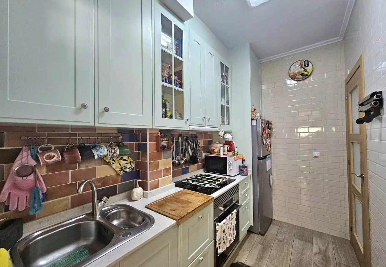 3-bedroom Villa In Torrevieja, Spain (74 M²)