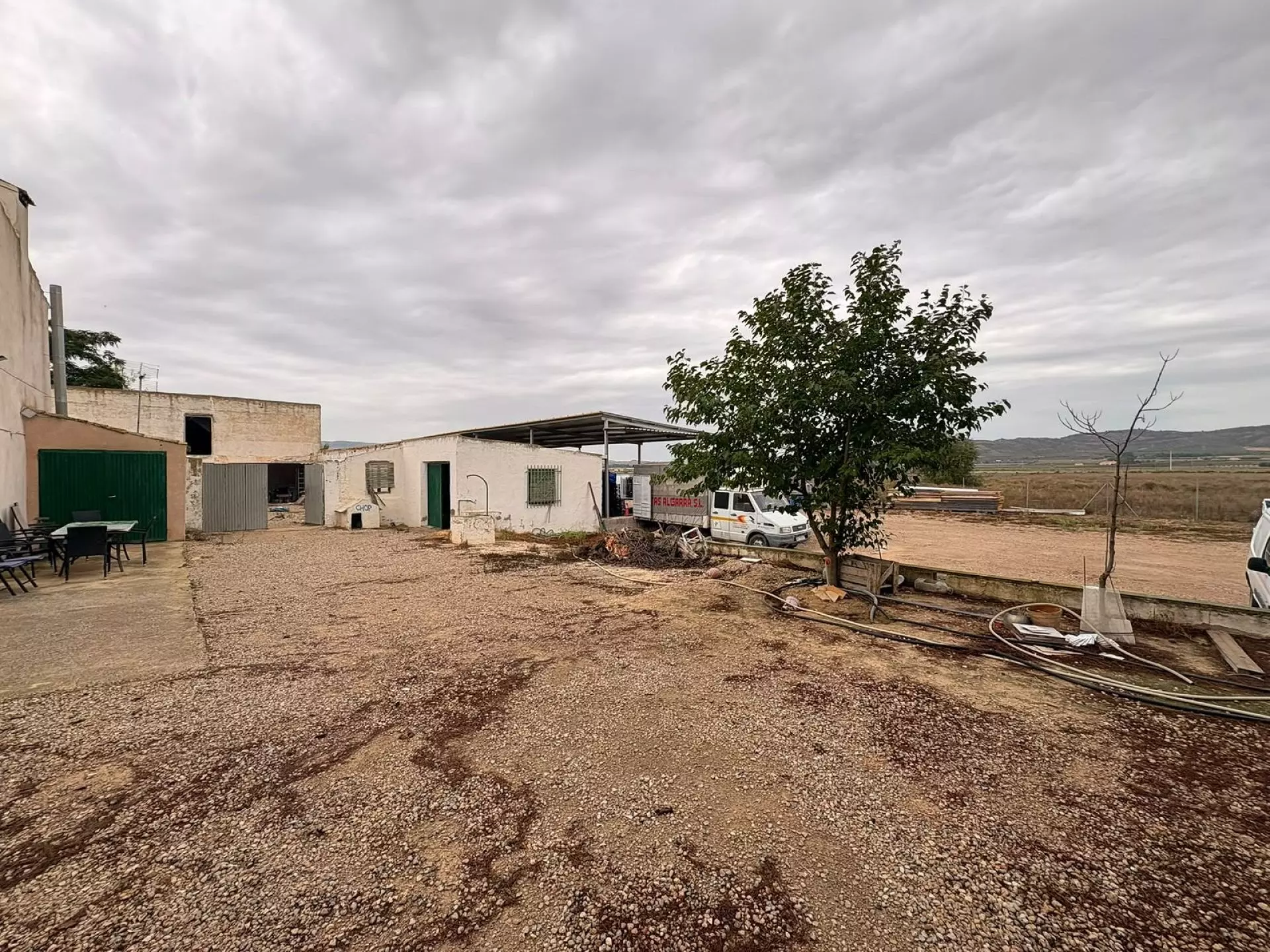 w_96ede8bf-22d8-42a0-954c-a3376098dd45-f34ac1 5-bedroom Country House In Villena, Spain (400 M²)