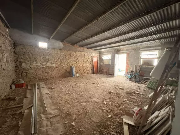 5-bedroom Country House In Villena, Spain (400 M²)