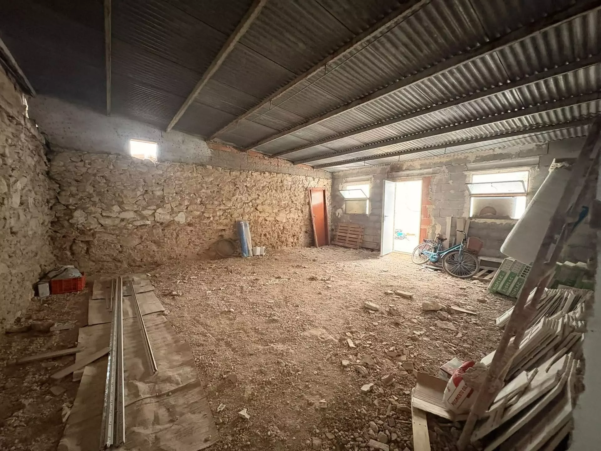w_e35bb014-ac1f-422c-b275-0e1c6d3312fb-521ff8 5-bedroom Country House In Villena, Spain (400 M²)