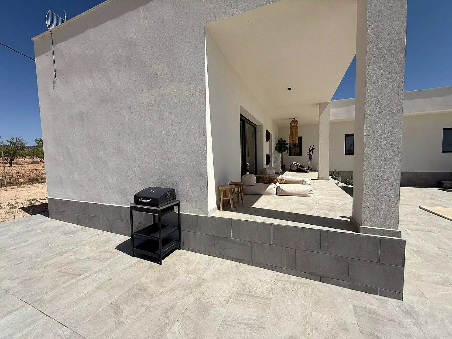 w_g_42d28q0qrbtzfk730a8r-f3d2f2 3-bedroom Detached Villa In Pinoso, Spain (153 M²)