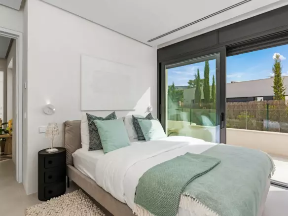 3-bedroom Villa In Orihuela Costa, Spain (179 M²)