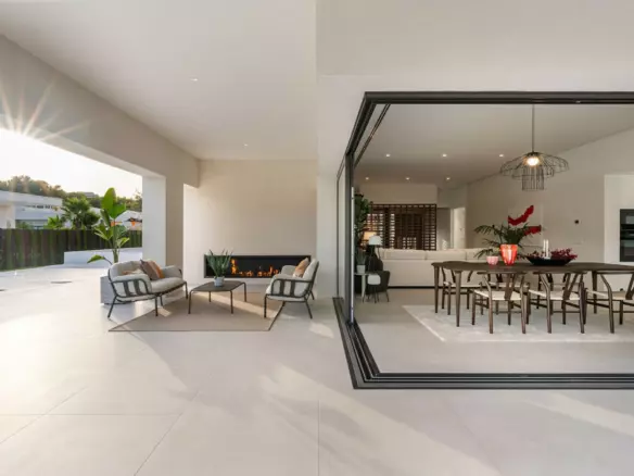 3-bedroom Villa In Orihuela Costa, Spain (179 M²)