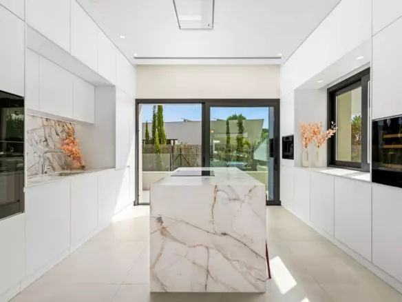 3-bedroom Villa In Orihuela Costa, Spain (179 M²)
