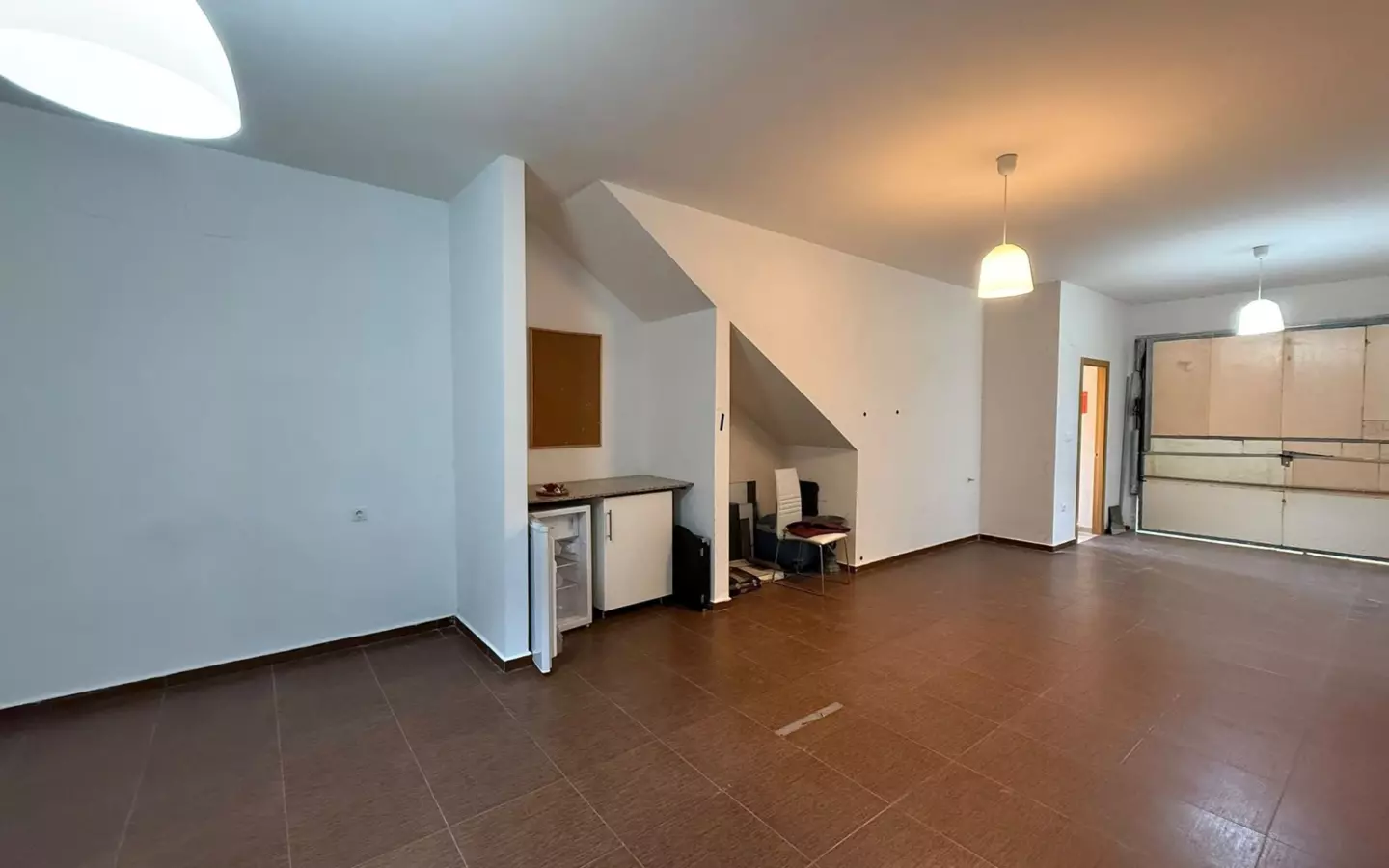3-bedroom Townhouse In Pinoso, Spain (190 M²)