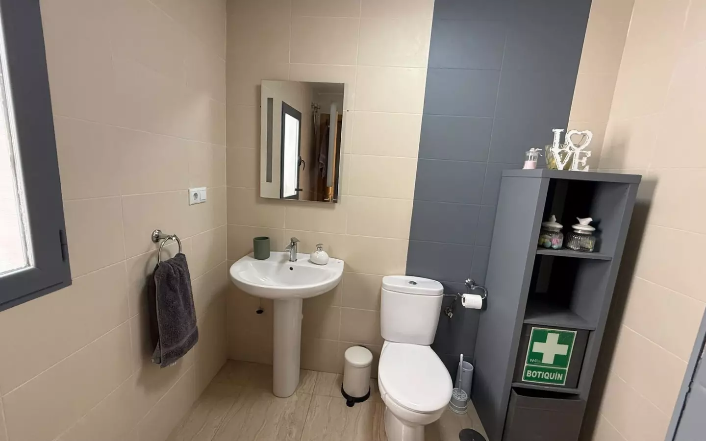 3-bedroom Townhouse In Pinoso, Spain (190 M²)
