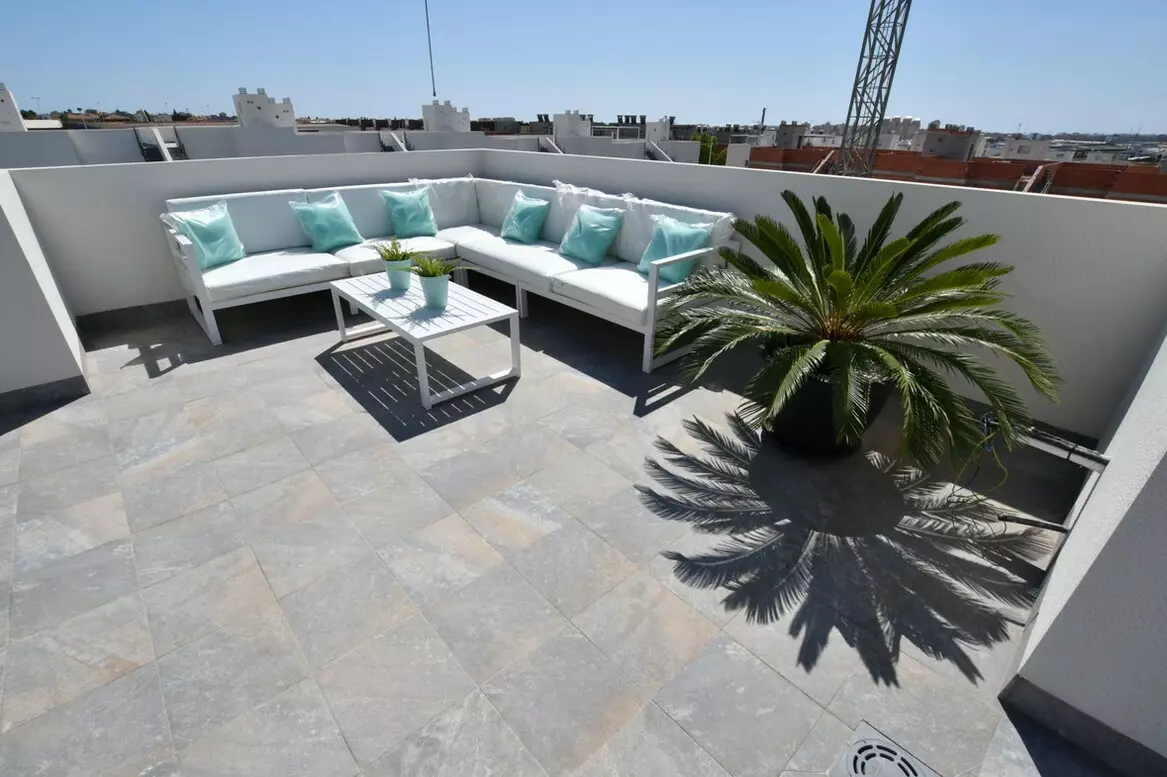 2-bedroom Villa In San Miguel De Salinas, Spain (74 M²)