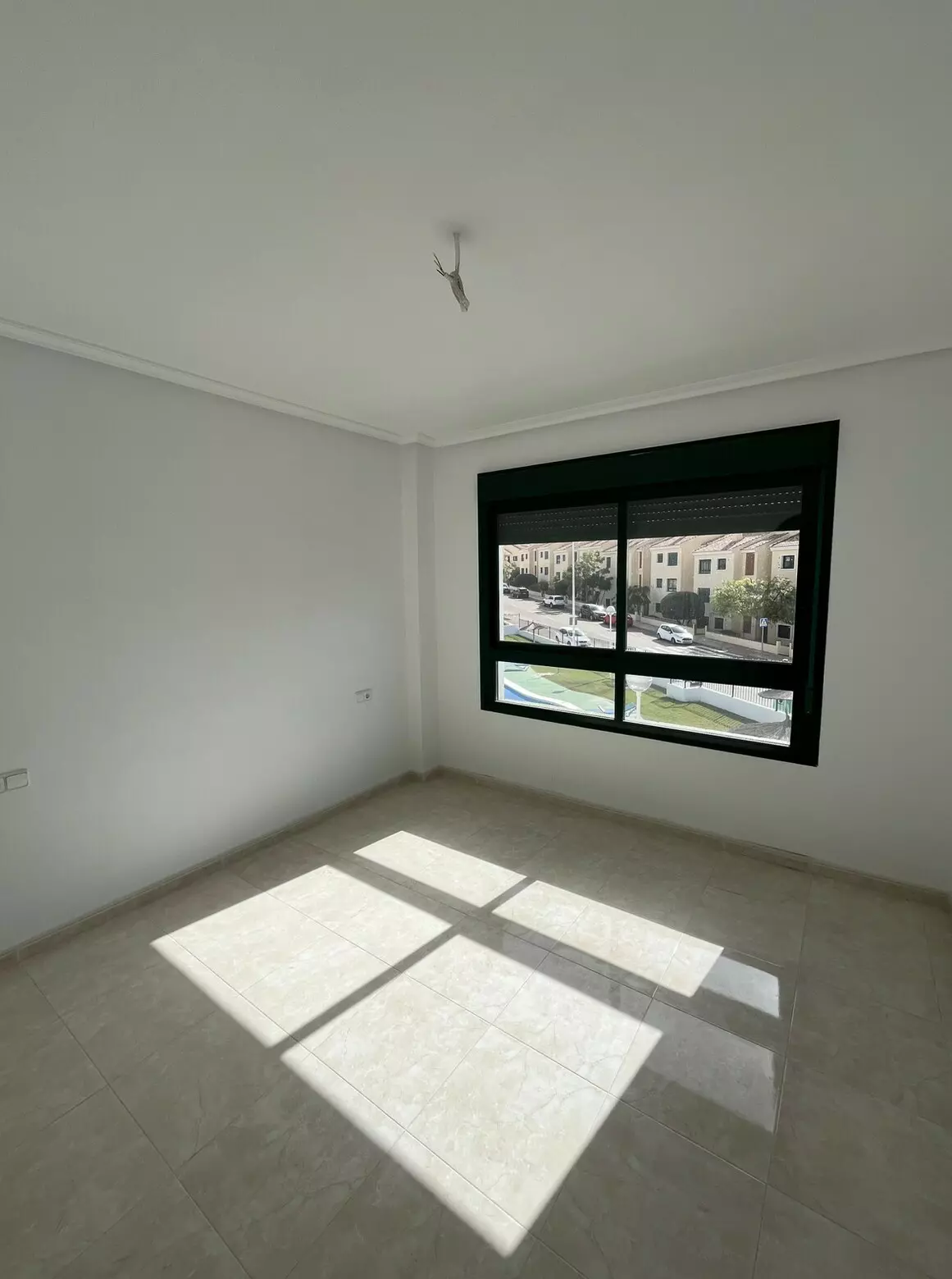 x-111732306fd51fcc2a04b2a1-e66bfc 2-bedroom Apartment In Orihuela, Spain (118 M²)