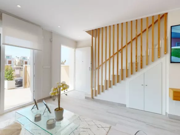 3-bedroom Town House In Pilar De La Horadada, Spain (81 M²)