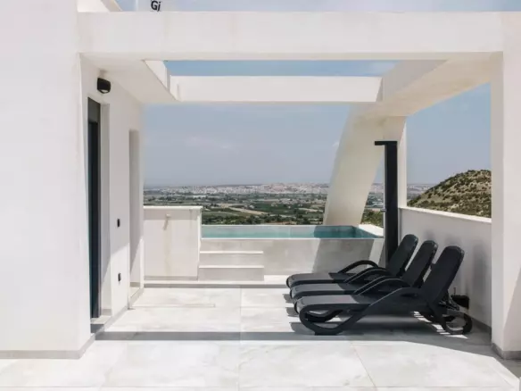 4-bedroom Apartment In Rojales, Spain (240 M²)