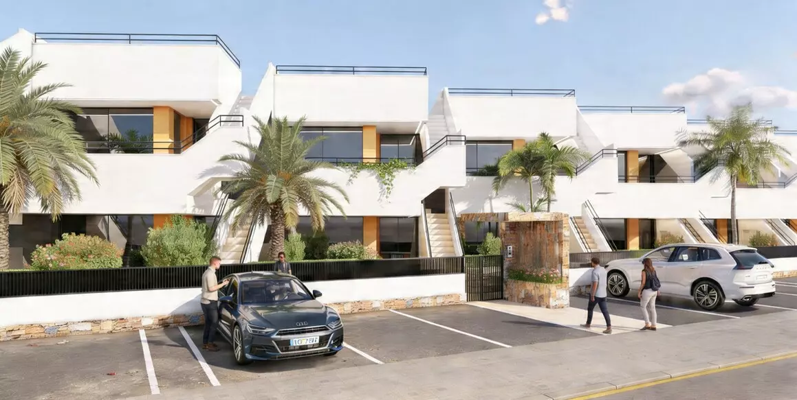 3-bedroom Villa In Pilar De La Horadada, Spain (94 M²)