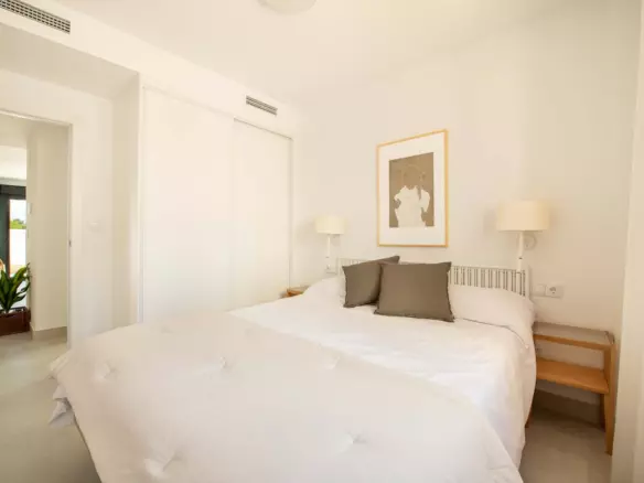 3-bedroom Villa In Cox, Spain (101 M²)