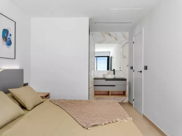 2-bedroom Apartment In Guardamar Del Segura, Spain (64 M²)